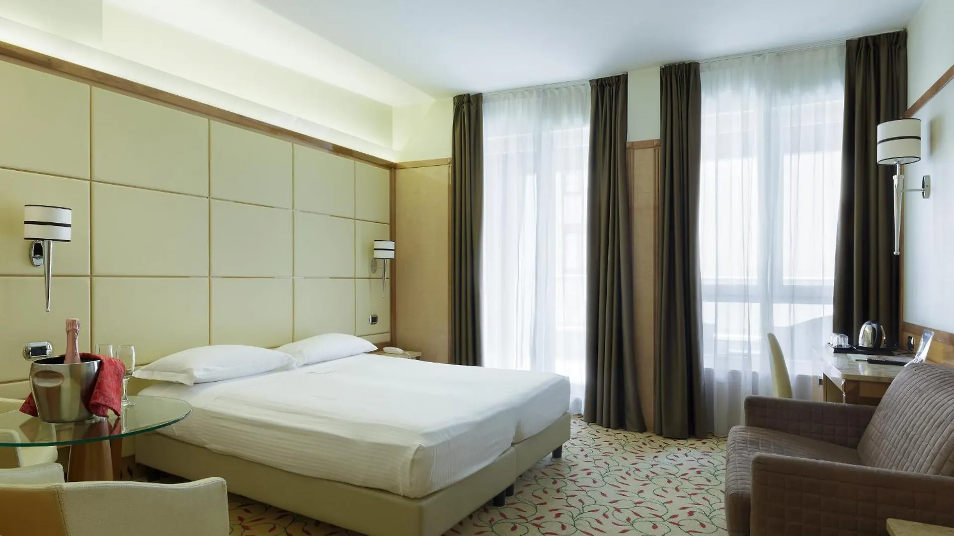 Hotel Teco Mailand 3*,  Italien