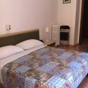 Gambara Ξενοδοχείο