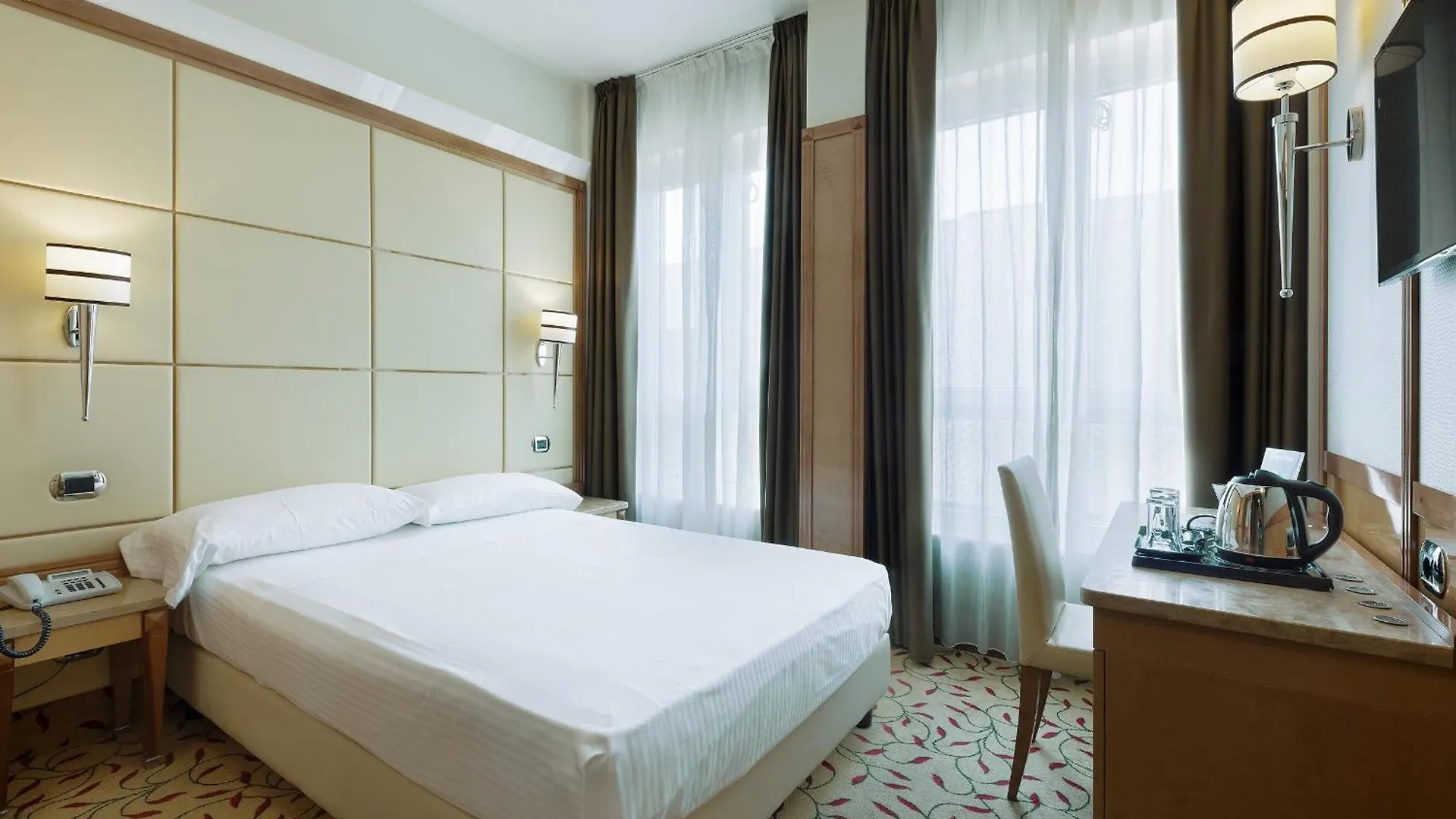 Hotel Teco Milano 3*,