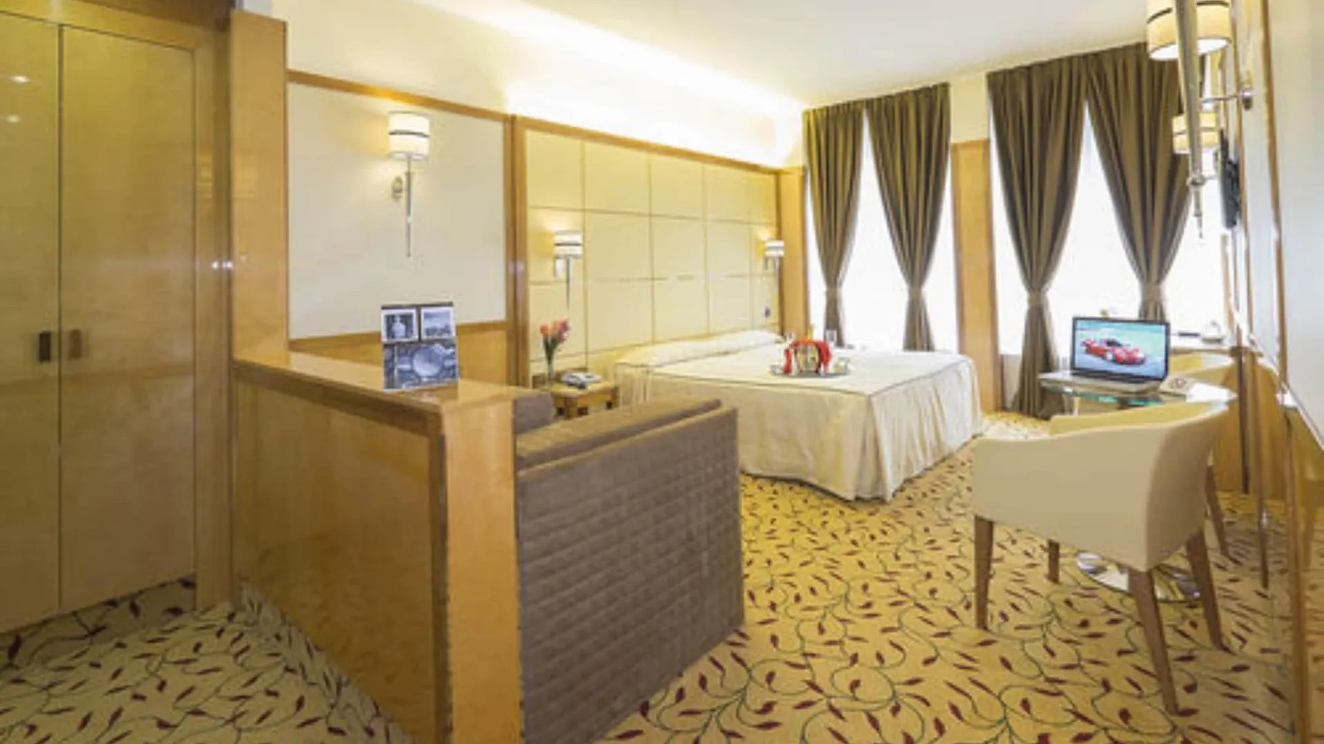 Hotel Teco Μιλάνο 3*,  Ιταλία
